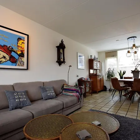 Spacious Holiday In With Garden * 노르트베이크